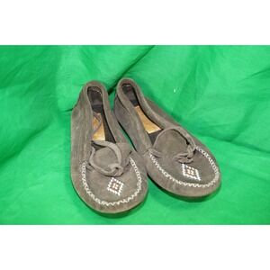 Manitobah‎ Mukluks Womens Gray Suede Beaded Moccasins Size 5